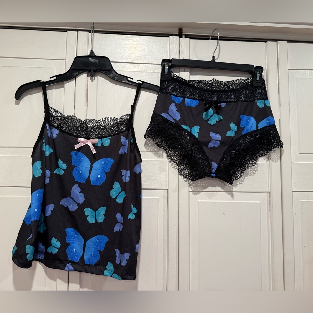 Lingerie set fits s/m‎